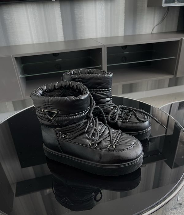 Угги                  .