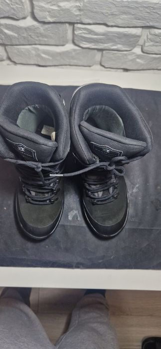 Garmont 38.         .