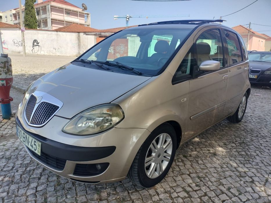Vendo: lancia musa 1.3