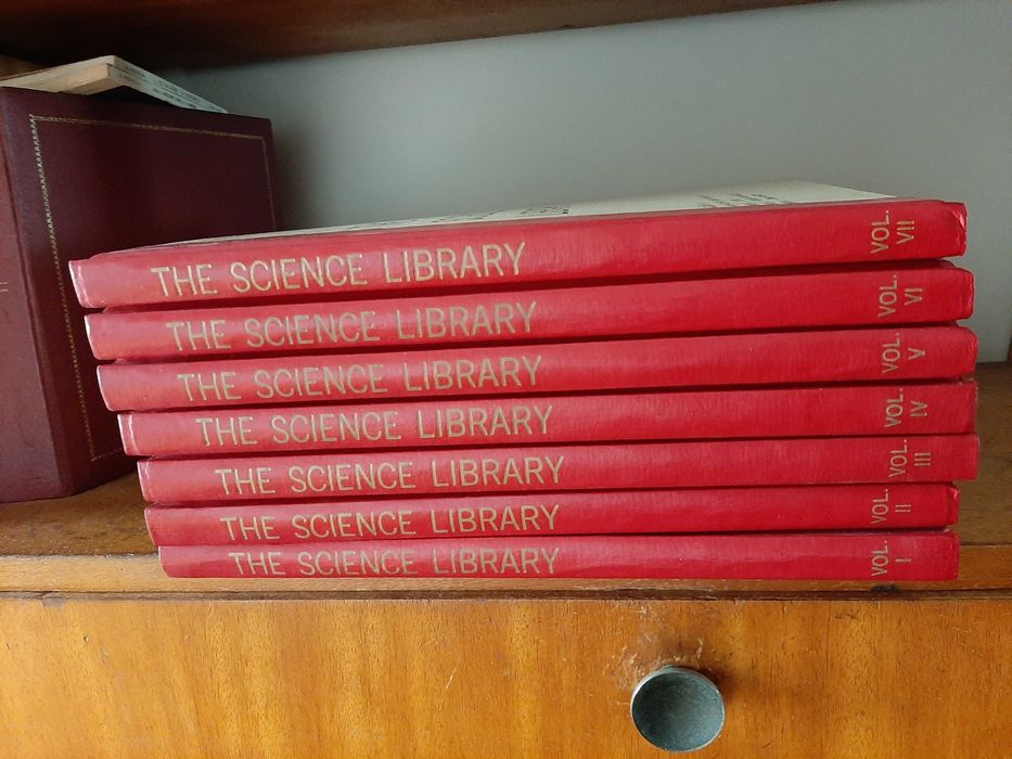 Enciclopédia  Science Library