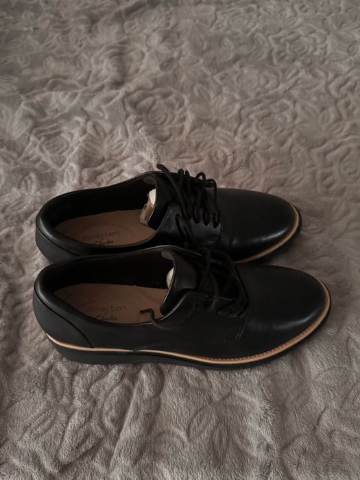 Осінні туфлі Clarks жіночі