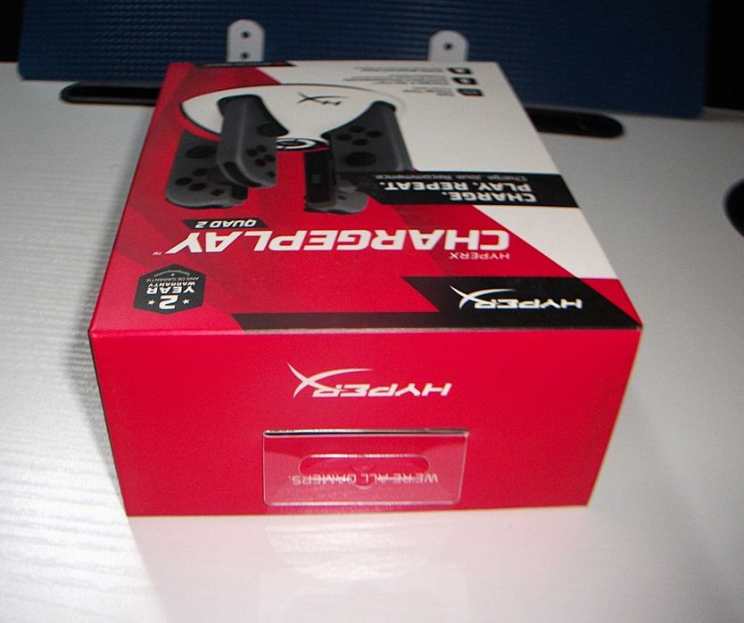 Pokeball HyperX ChargePlay Quad 2 para 4 Joycons