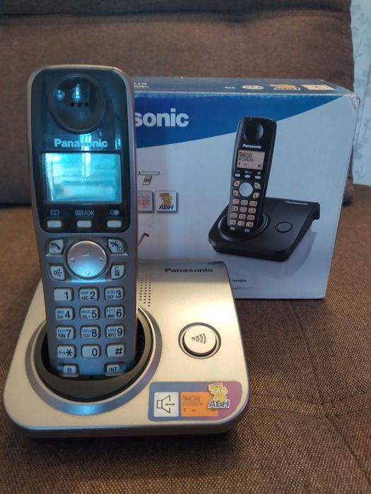 Радіотелефон Panasonic KG-TG7207UA