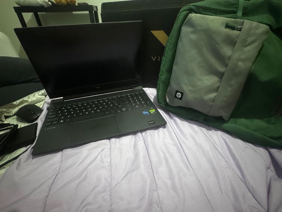 Portatil gaming como novo