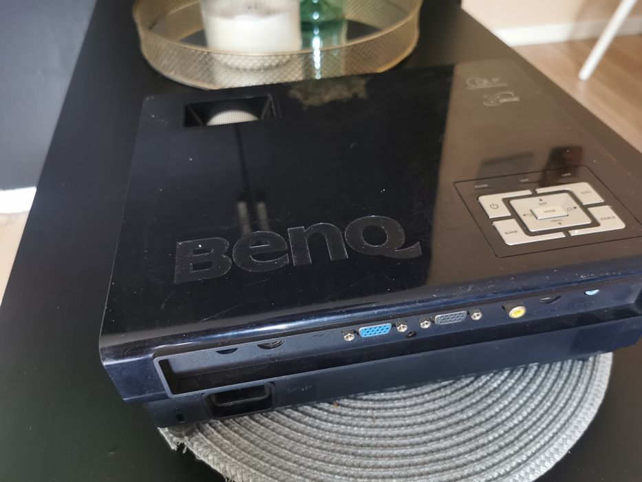 Projektor BenQ MP610