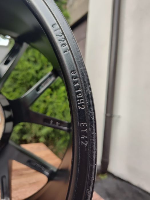 BBS CI R CI 2201 9x19 et42 5x112