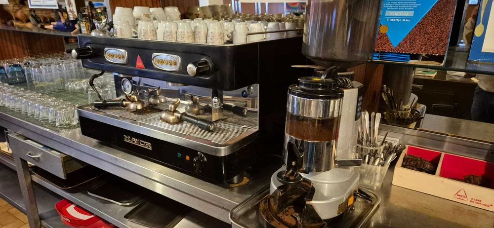 Moinho de Café Usado