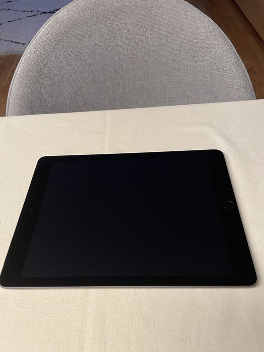 Ipad 5a geração 128gb! Como NOVO!