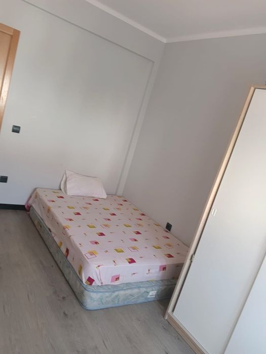 Arrendam-se 3 Quartos em Apartamento T3 – Torres Novas