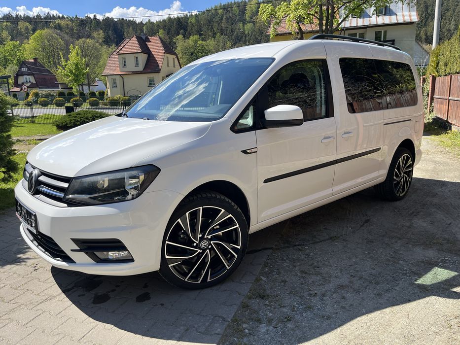 Wynajem Volkswagen Caddy ( 5 lub 7 osób) Osobowe Wynajem auta
