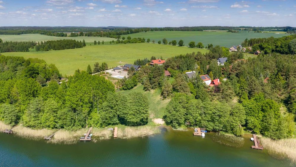 Dom nad jeziorem Mielno – luksus, przestrzeń - More