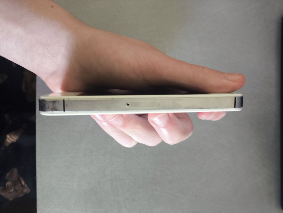 iPhone 4s треба прошити на 6 iOS баг акум 60%