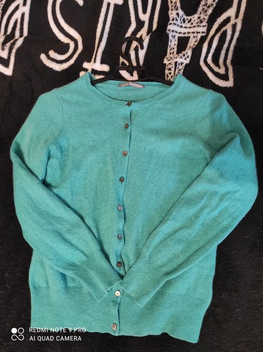 Кашеміровий светр ніжний і тепленький