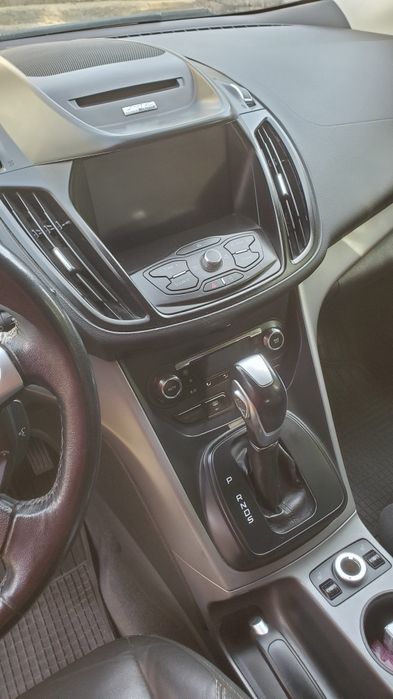 Продам Ford Escape