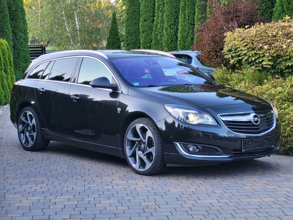 Opel Insignia 2.0 Turbo 250 KM Lift OPC Line 4x4 Bezwypadkowy Virtual Cockpit