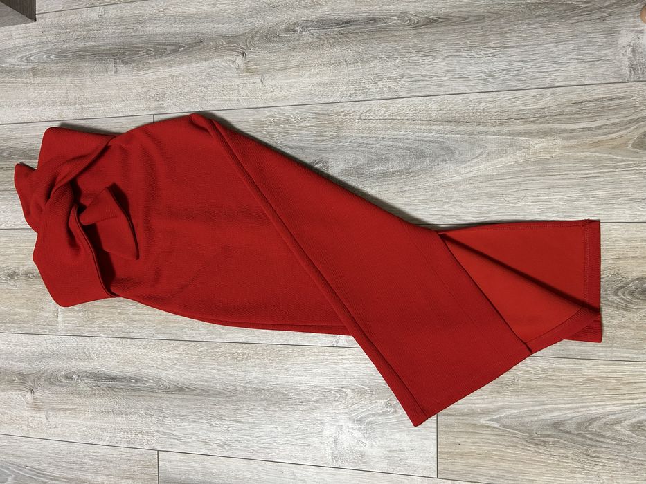 Червона коктельна сукня 34/хс