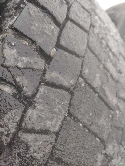 Шина скат 315/80 R22,5 (ведуча) резина вживана