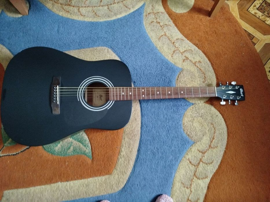 Гітара Cort AD810