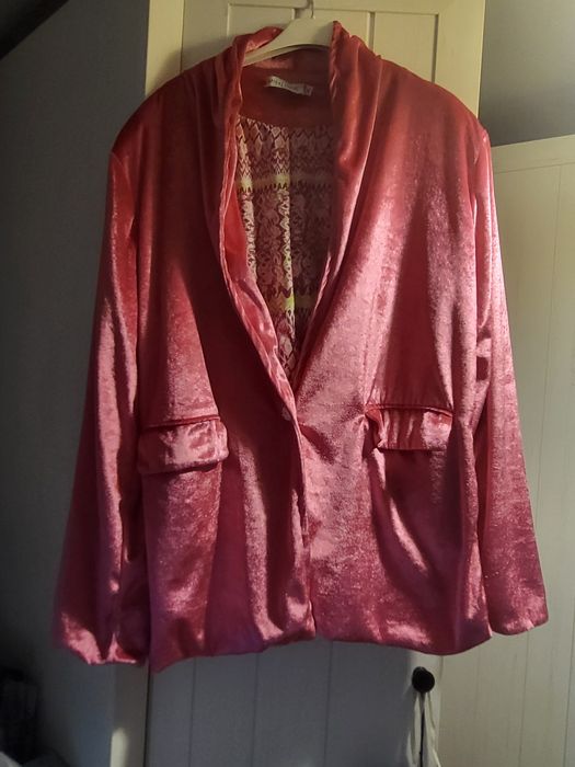 Żakiet welurowy damski
