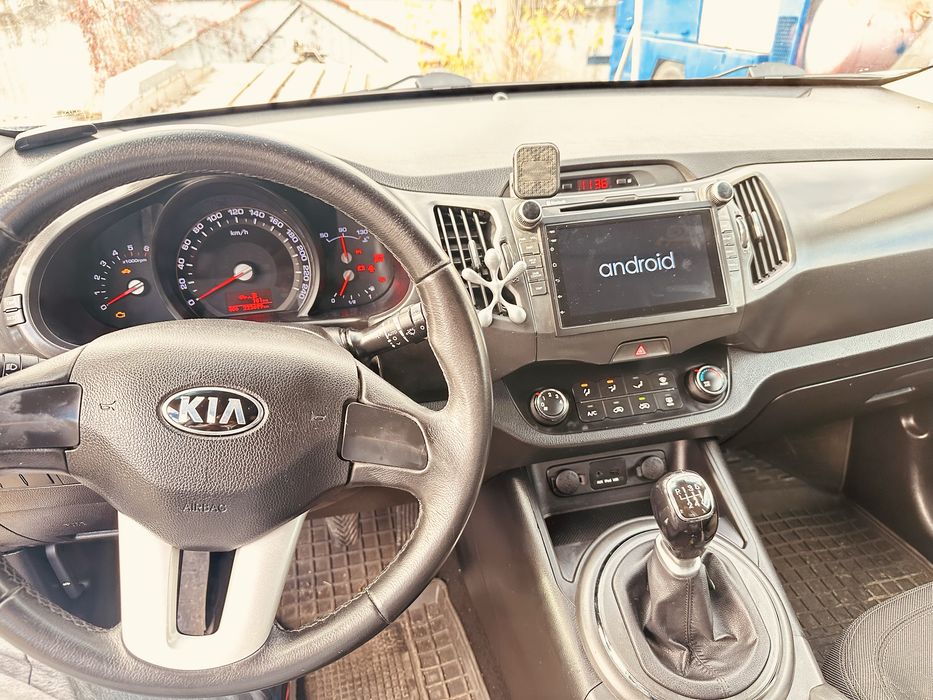 Kia sporteg 3. 1,7d 2013