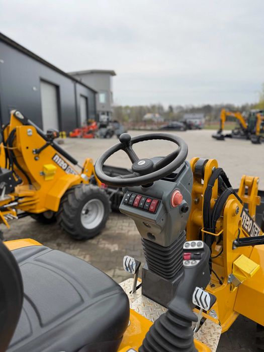 Nowa ładowarka kołowa NEX N120 PLUS silnik YANMAR udźwig do 1300 kg