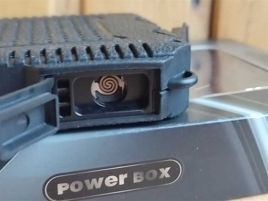 Повербанк солнечная батарея 20 000 мА·ч / Повербанк підкурювач