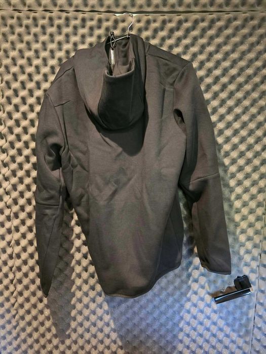 Sprzedam Nike Sportswear Tech Fleece czarna