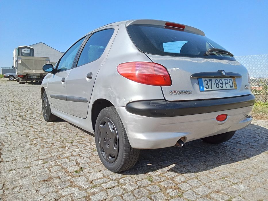 Peugeot 206 1.1 gasolina
