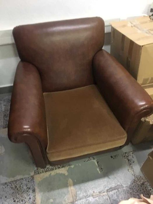 Sofá de “orelhas” Vintage
