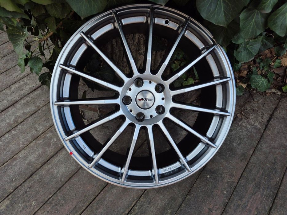 Німецькі диски Autec Lamera R20 5x112 на Audi / VW / Skoda / Mercedes / BMW.