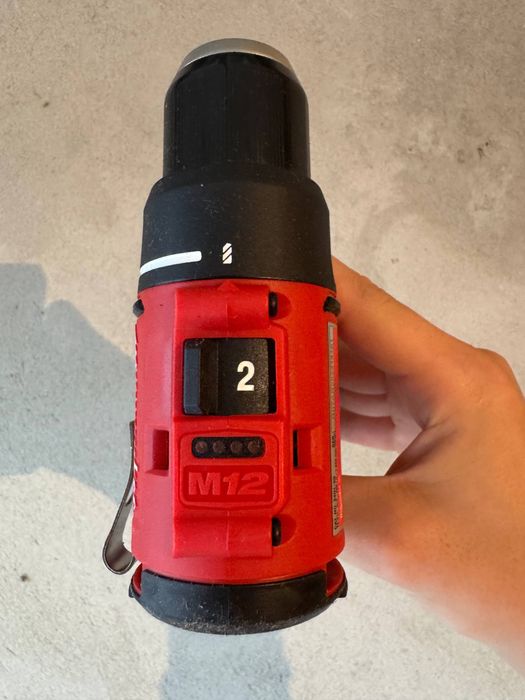 Milwaukee 2401 - 20 M12 Дрель Дриль Шуруповерт