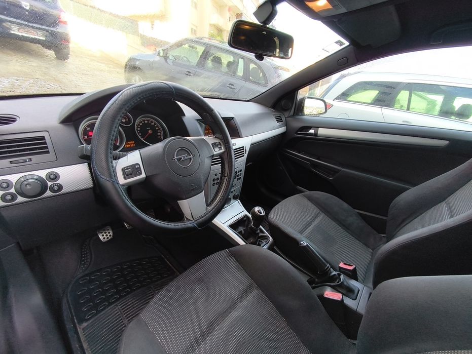 OPEL ASTRA GTC 1.3 cdti