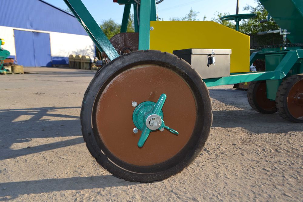 Зернометальник ЗМ-60/ЗМ-80 (зернонавантажувач, навантажувач зерна)