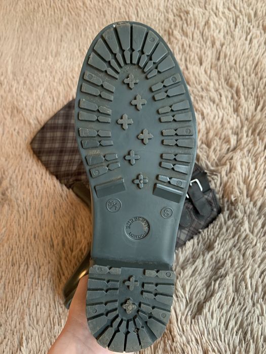 Резиновые сапоги