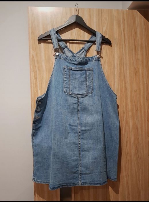 Jeansowa sukienka ogrodniczka ciążową H&M