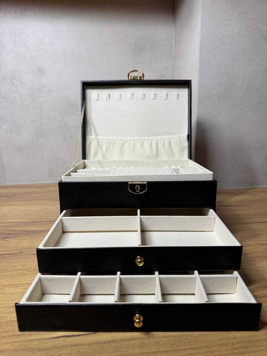 Elegancka szkatułka/organizer na biżuterię z kluczykiem prezent nowa