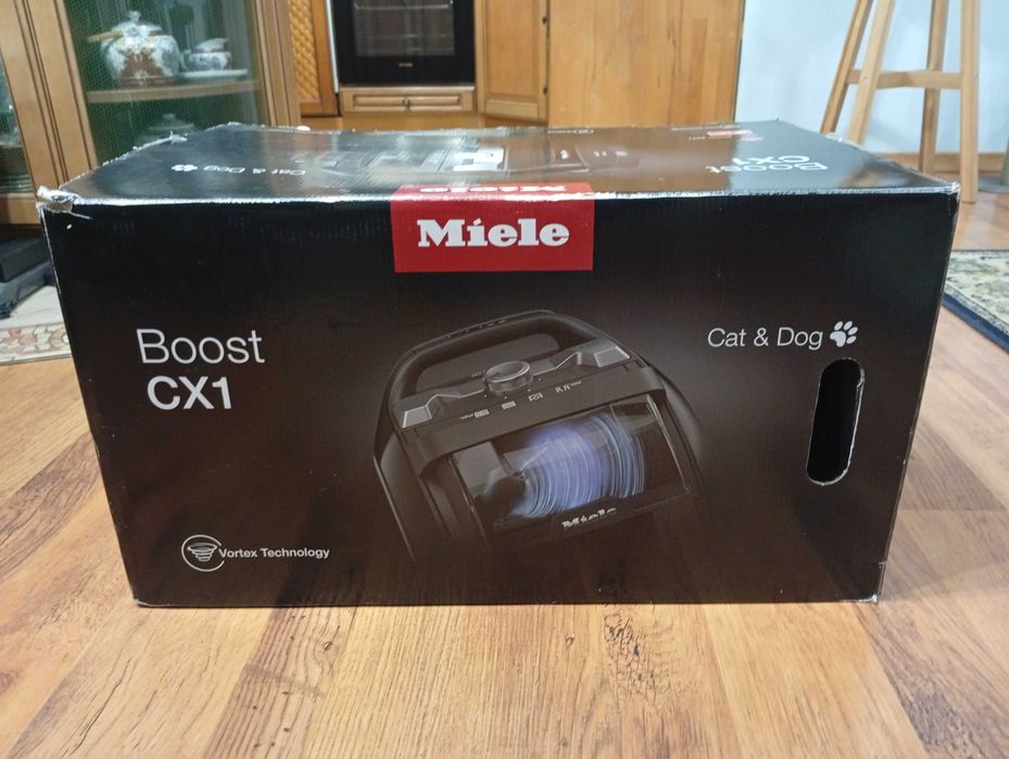 Odkurzacz bezworkowy Miele Boost CX1 Cat&Dog PowerLine SNCF0