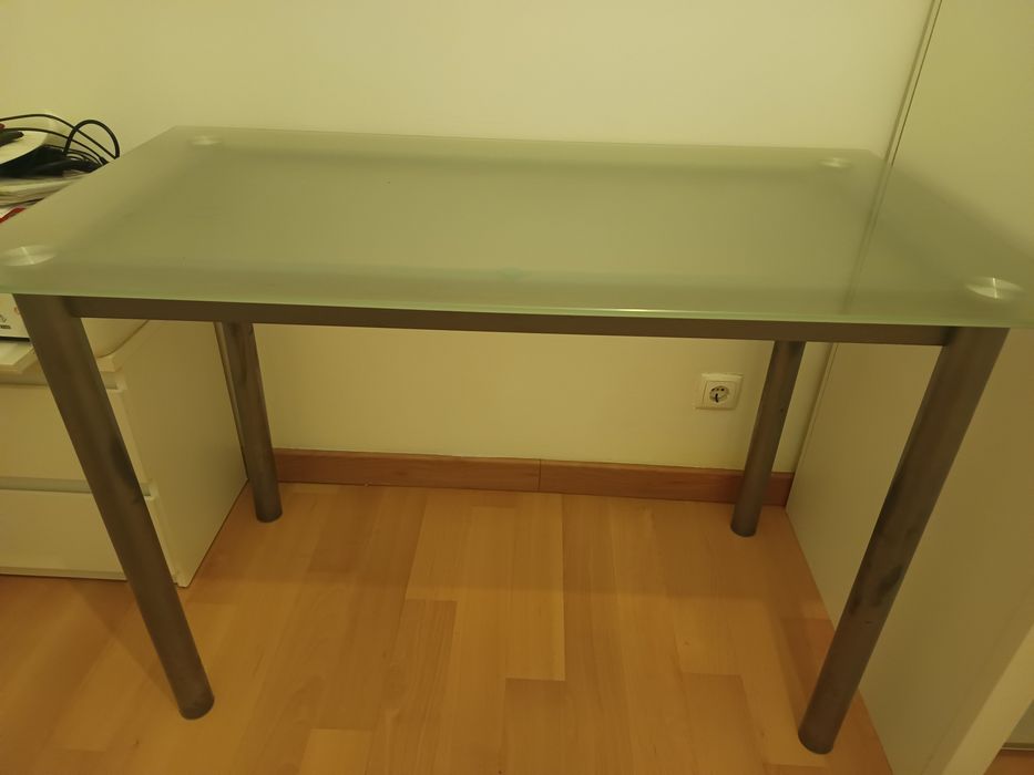 Mesa de vidro temperado