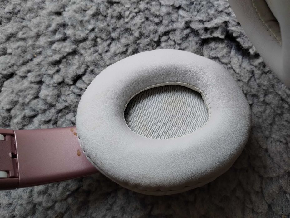 Słuchawki Bluetooth, na kartę i na kabel