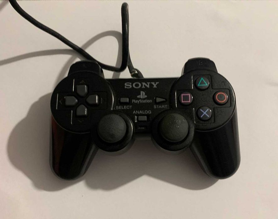 PS2 Slim + 2 Comandos DualShock 2
