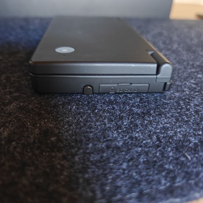 Nintendo DSi + 20 jogos