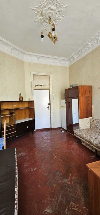 Комунальна кімната у самому серці Одеси, вул. Садова