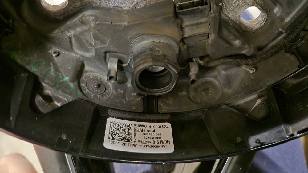 Kierownica Audi A4 B9 Sline łopatki multifunkcja bdb stan