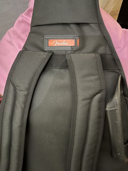 Estojo Almofadado para Guitarra Elétrica Fender