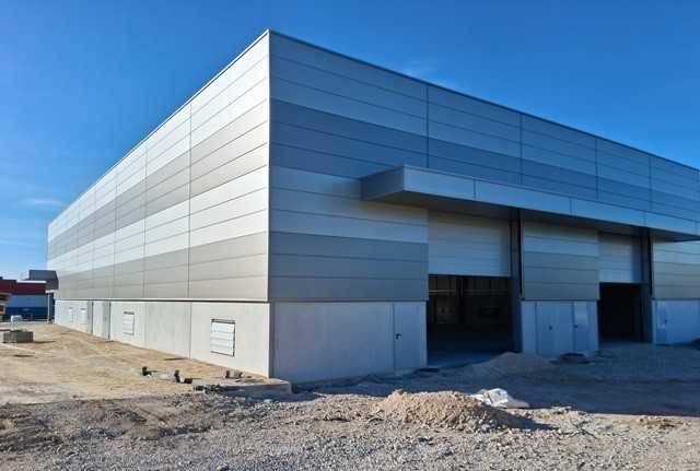 Lojas na zona comercial do Montijo