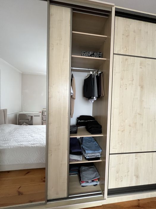 Шафа купе трьохдверна