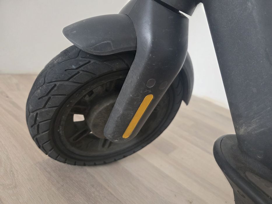 Hulajnoga elektryczna Segway Ninebot G30D II 350W 65km