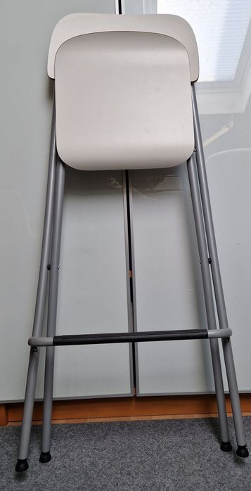 Cadeira alta de bancada