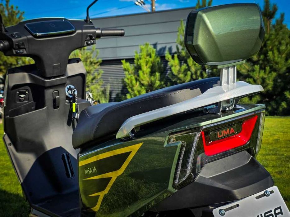 Електроскутер NISA JA