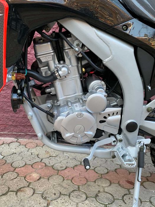 Мотоцикл Loncin LX300GY SX2 PRO